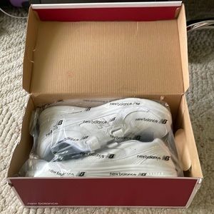 NWT New Balance Walking Shoes